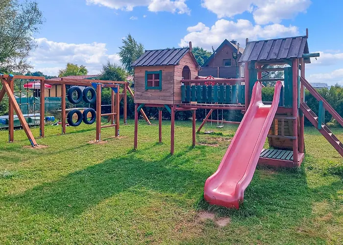 Сasa de vacaciones In With Sauna